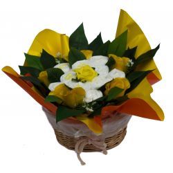 baby shower bouquet gateau de couches jaune