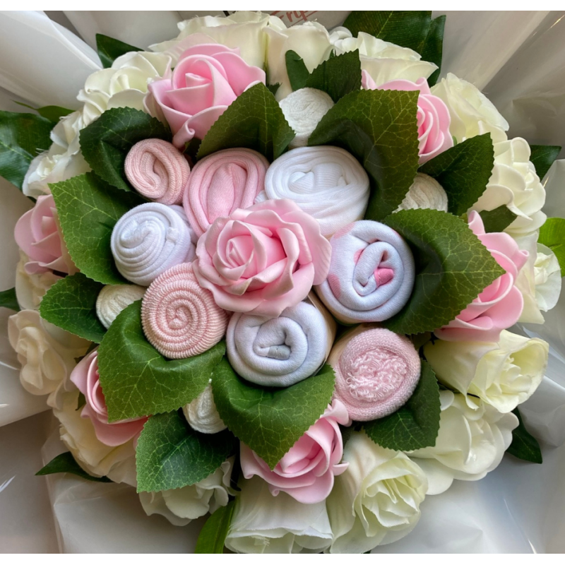 Bouquet naissance de 12 vêtements Farandole Rose