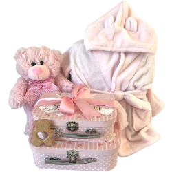 Coffret naissance personnalisé : Valisettes "tout doux" roses à offrir en coffret de naissance original