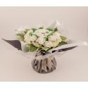 Bouquet de fleurs de naissance et de fleurs de vêtements mixte blanc